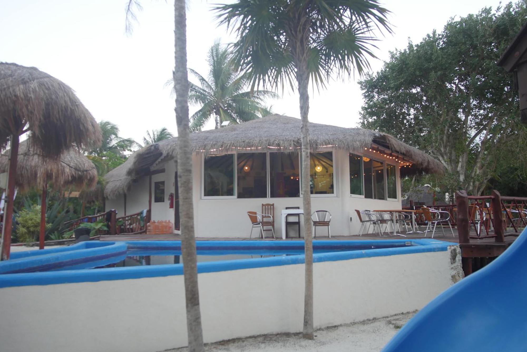 Ikarus Costa Mujeres Eco Lodge Sunset View Cancún Exteriör bild