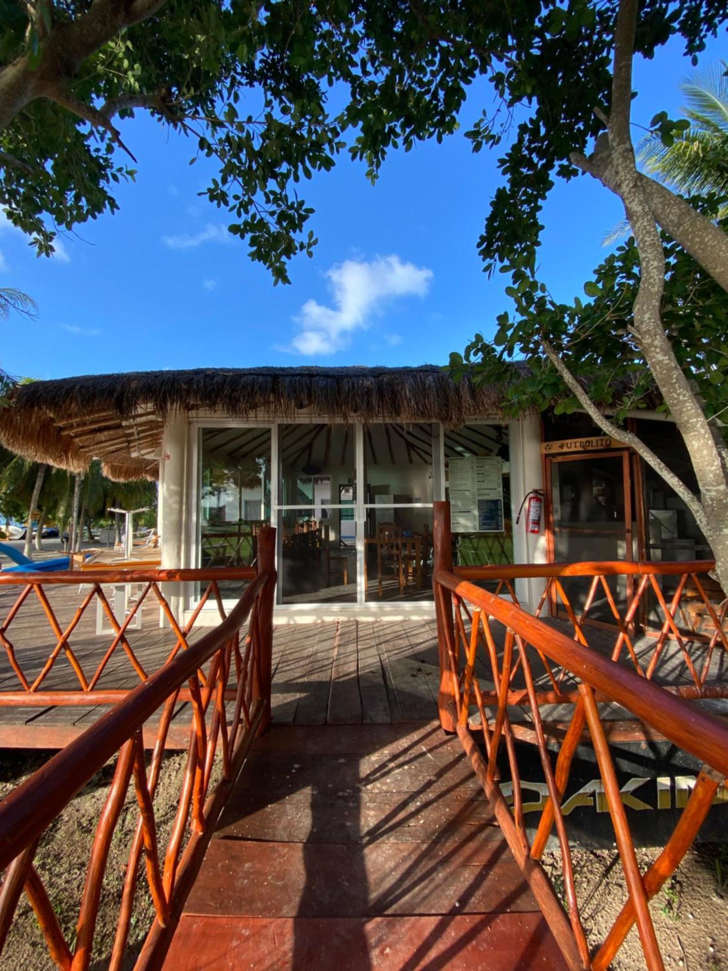 Ikarus Costa Mujeres Eco Lodge Sunset View Cancún Exteriör bild